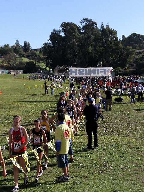 NCS XC D3 Girls-131.JPG - 2009 North Coast Section Cross Country Championships, Hayward High School, Hayward, California